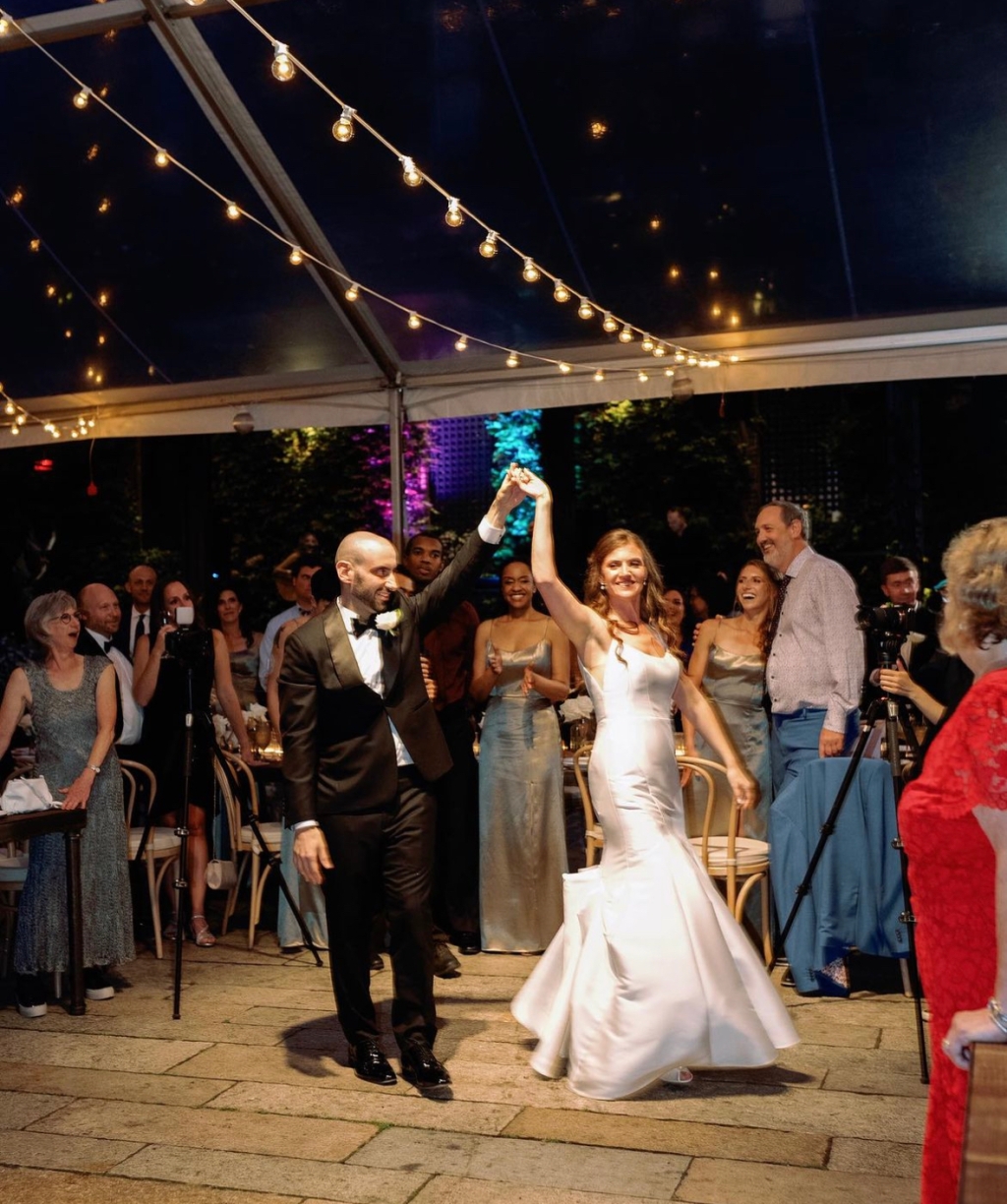 THE WEDDING DANCE
